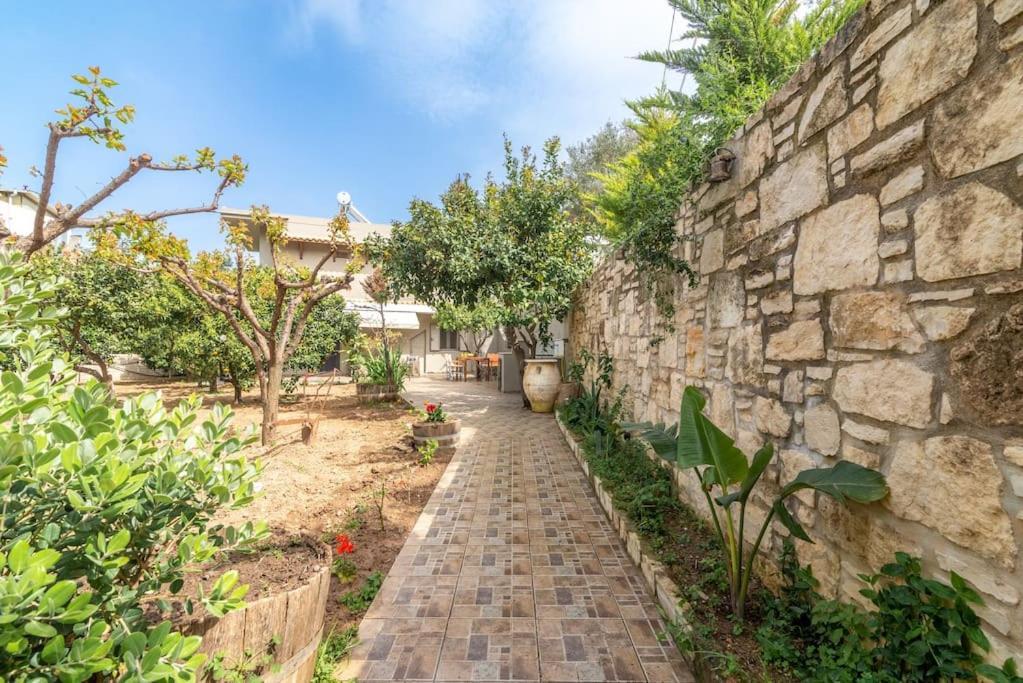 Citrea Stylish House With Garden Near Beach Iraklio Exterior foto